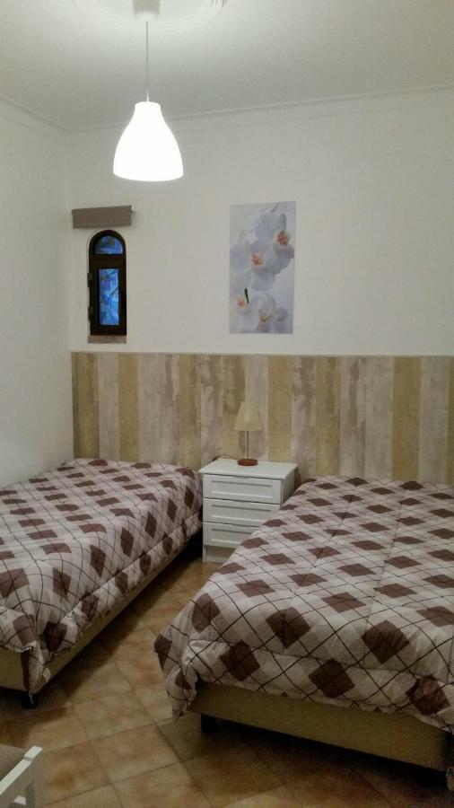 كوارتيرا Apartamentos Pinto الغرفة الصورة